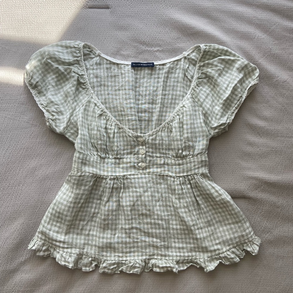Brandy Melville cap sleeve top
